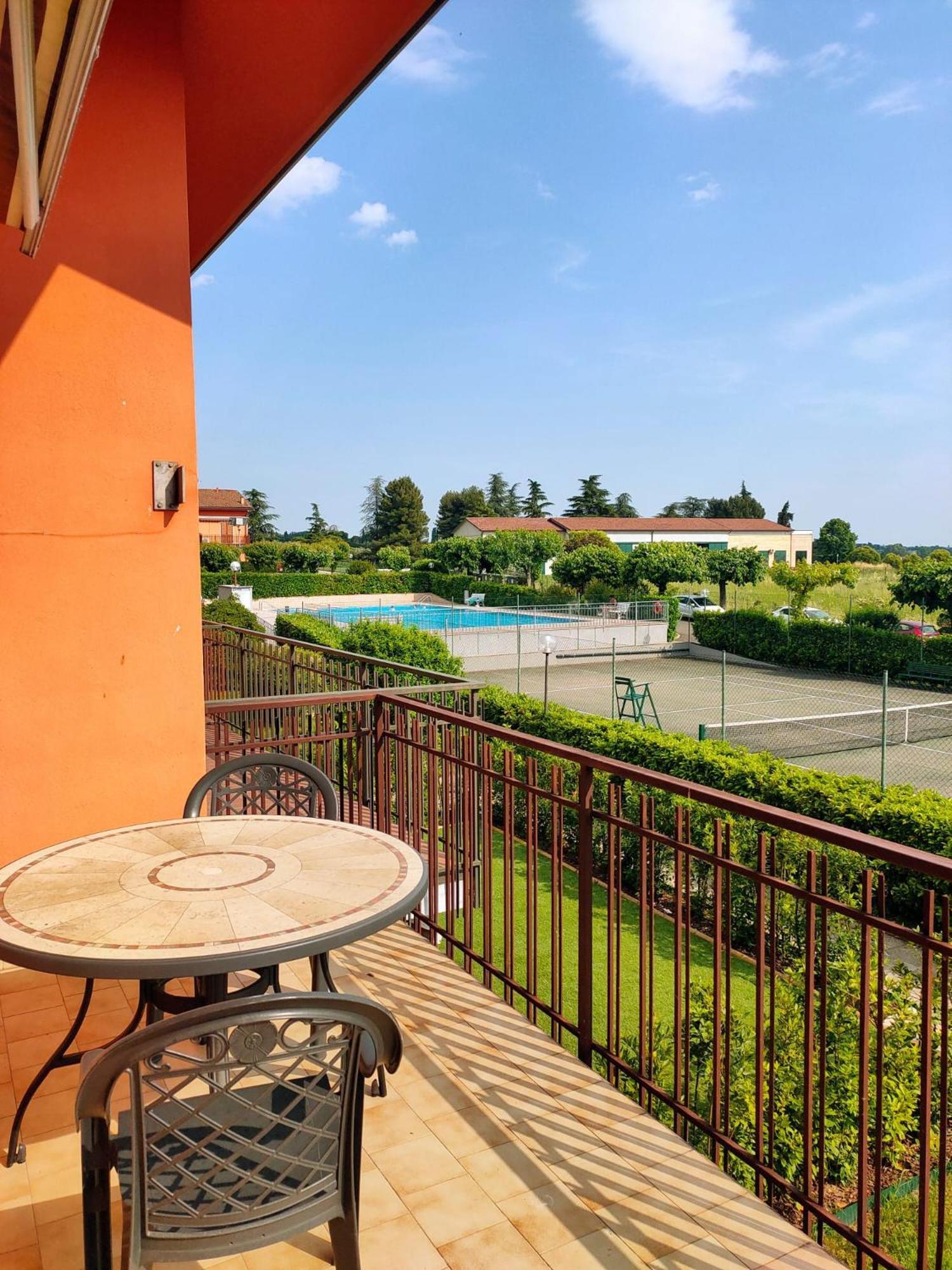 Casa Viola Lazise Lago E Relax! Εξωτερικό φωτογραφία